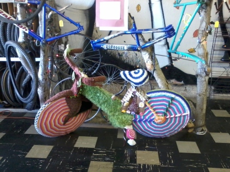 yarn_bombed_bike